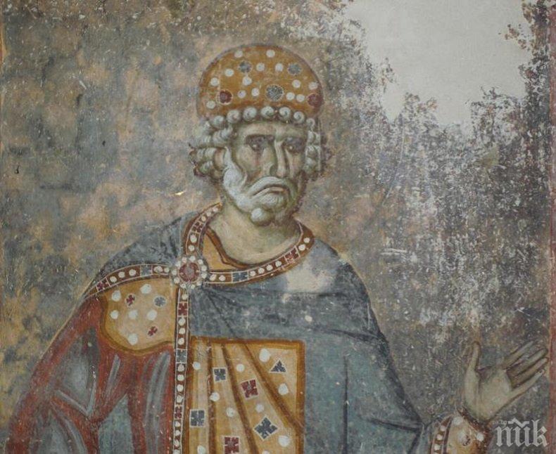 30 януари: Св. Трисветители велики архиереи: Василий Велики, Григорий Богослов и Йоан Златоуст. Св. свщмчк Иполит, папа Римски. Св. благоверен цар Петър Български. Преп. Сергий Къпински