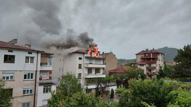 Асеновград скърби: Само на 34 г. е загиналият при пожара
