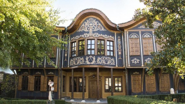 Ученици представят речник по книгите на Найден Геров