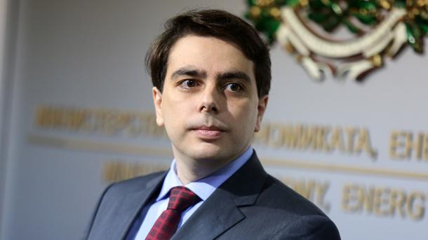 Обществени поръчки с един участник – договори за 31 млрд. лв. са възложени от 2019 до април 2021 г. Асен Василев обвини АПИ в престъпление