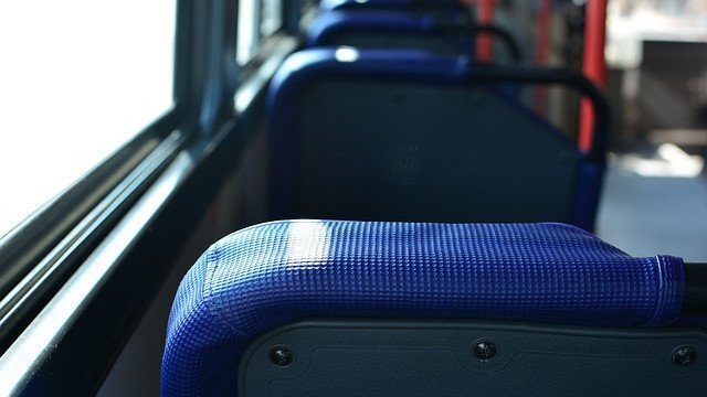 Рейсаджия от Асеновград изненада по необикновен начин бай Стоян